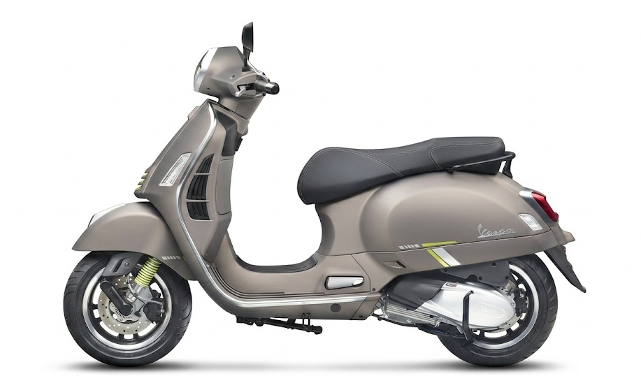 Harga Vespa GTS Super Tech 250 Terbaru