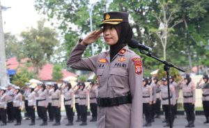 Berapa Gaji Polisi Wanita (Polwan)? Apakah Sama dengan Polisi Laki-laki?